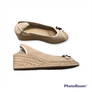 Naturalizer Woven Sandals